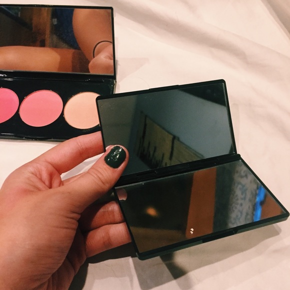 Makeup bundle 💄 - Picture 7 of 7